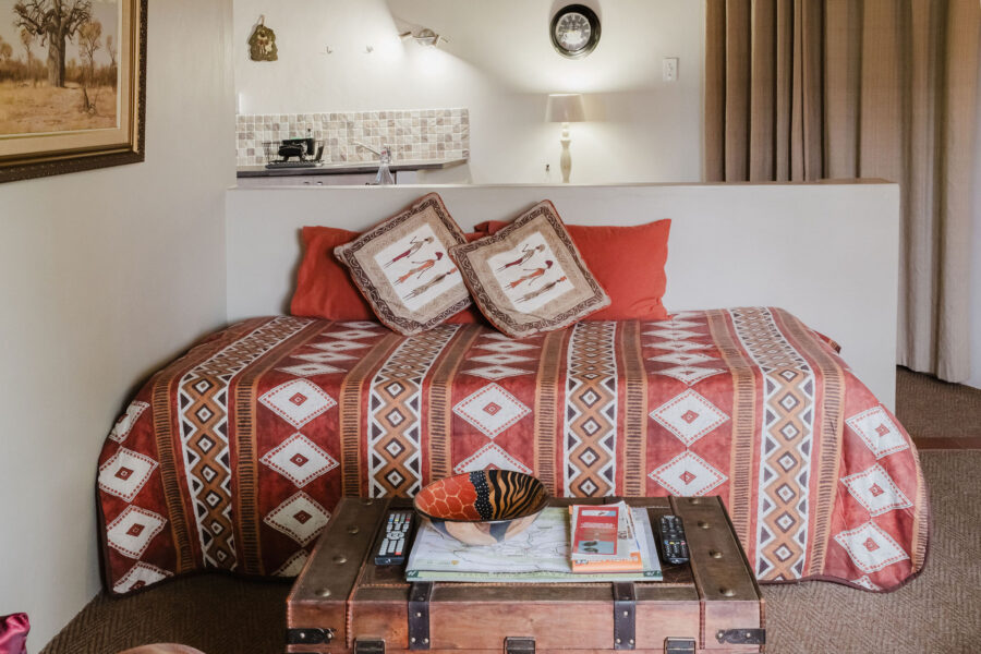 Indlovu Day Bed